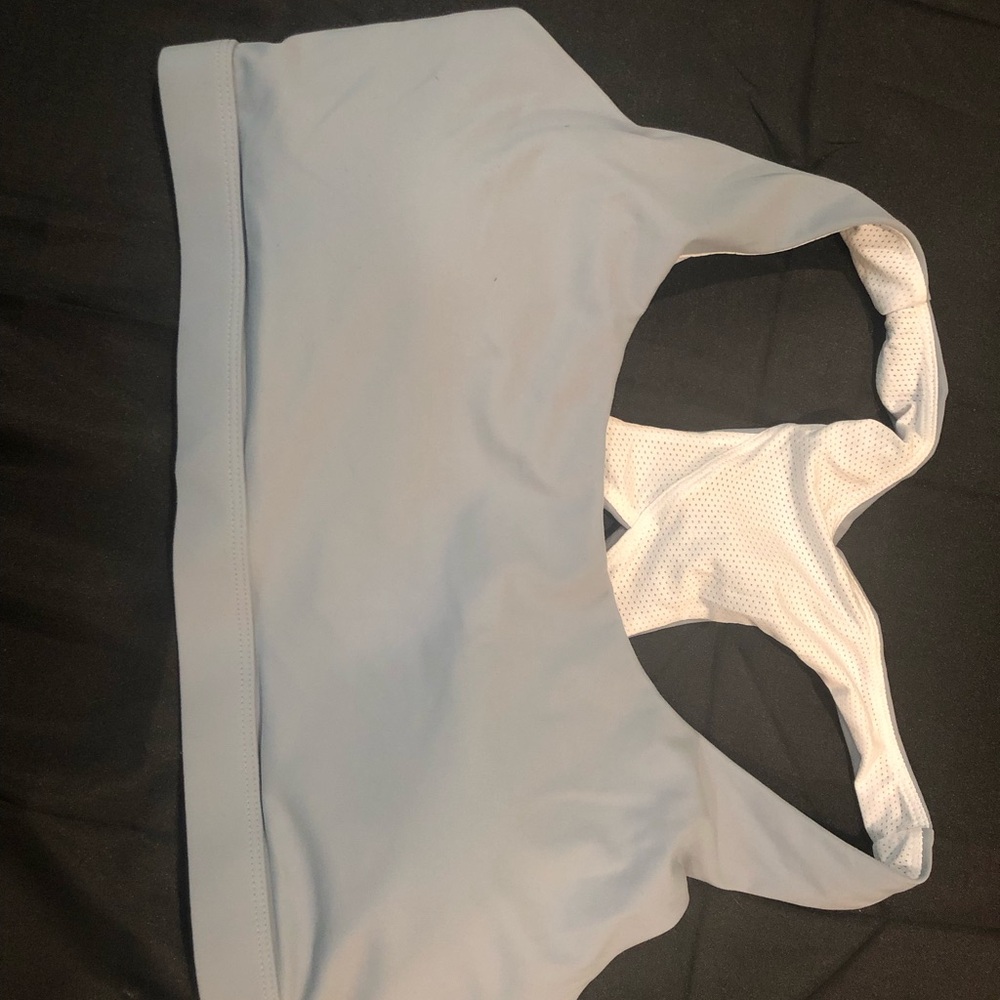 Running Girl Light Gray Women’s Active Sports Bra